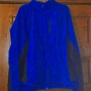 Mens lightweight zipup jacket